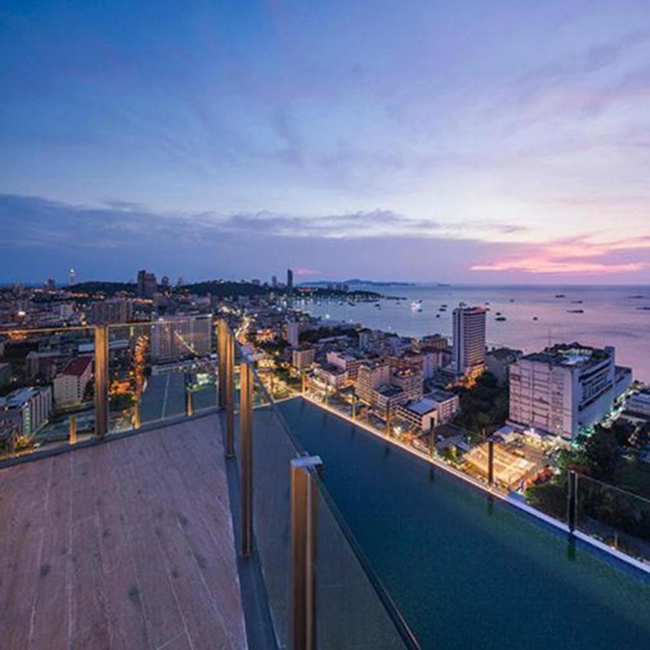 Central Pattaya Base Condo 외부 사진